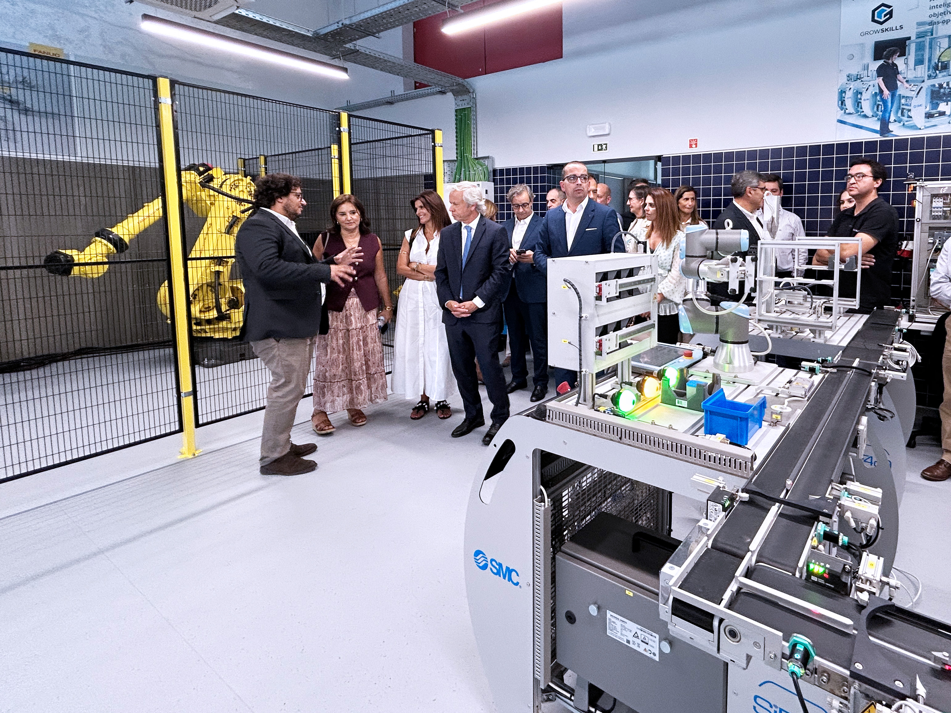 Visita ao Centro Tecnológico Especializado Industrial da FORAVE